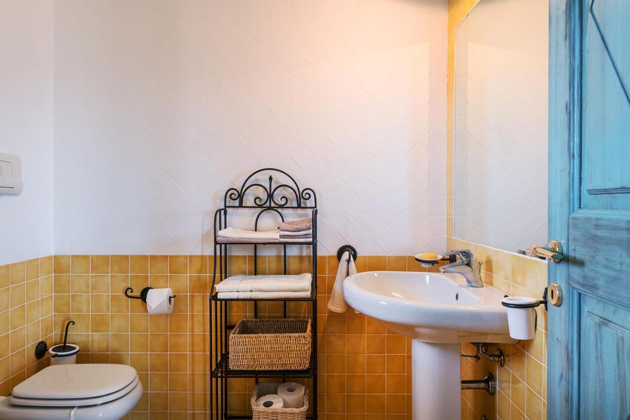 Homey Experience - Terrace Sea View Apartment Olbia Ngoại thất bức ảnh