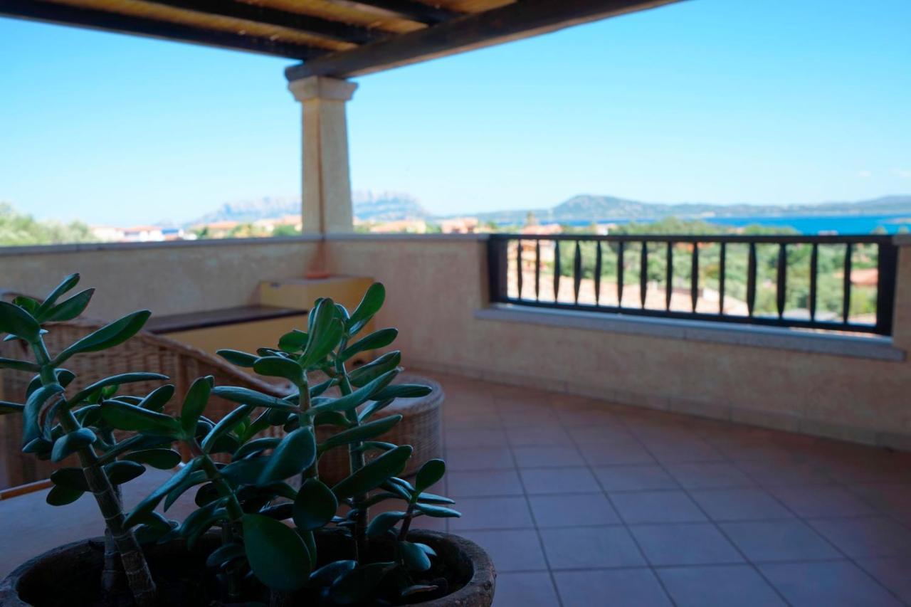 Homey Experience - Terrace Sea View Apartment Olbia Ngoại thất bức ảnh